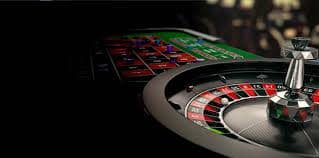 Roulette စက်လည်ဂိမ်း live dealer